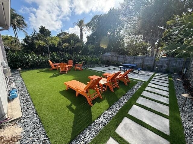 1215 Ne 17th Avenue - Photo 7