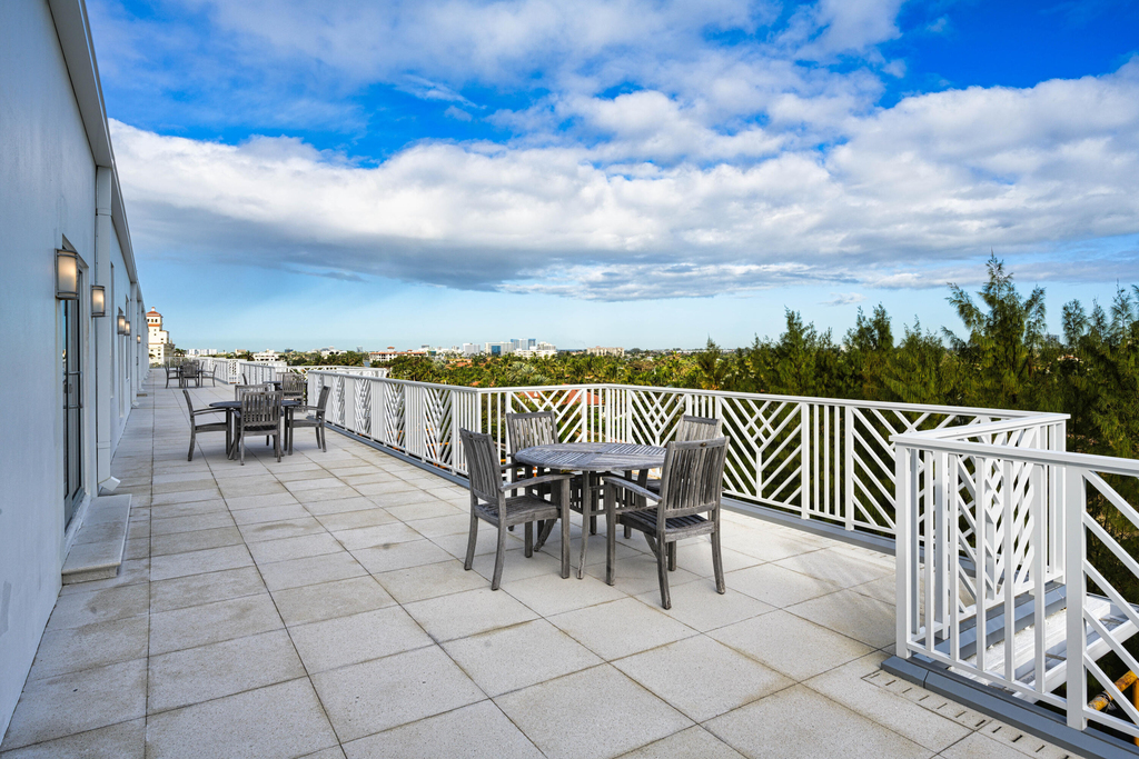 170 N Ocean Boulevard - Photo 31