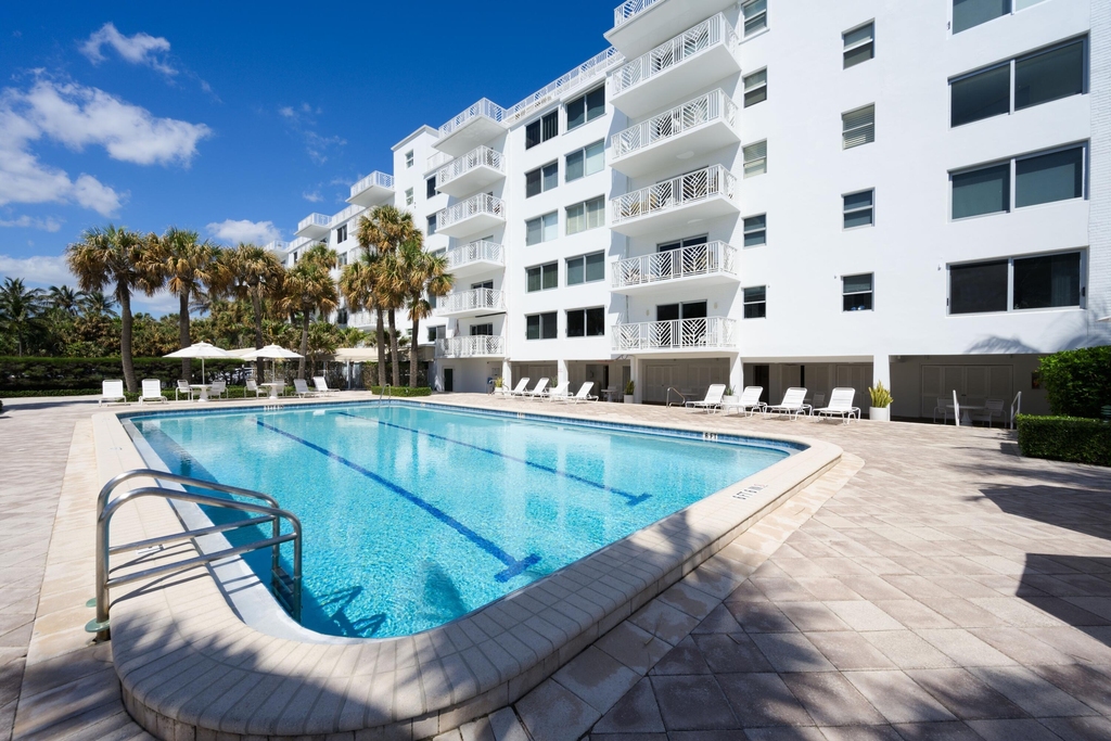 170 N Ocean Boulevard - Photo 35