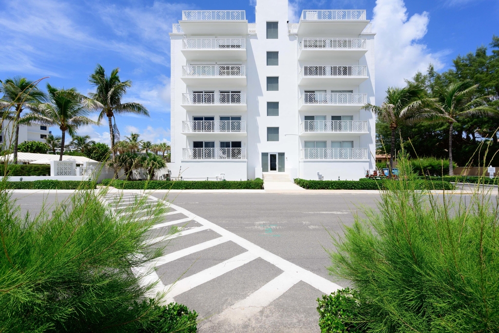 170 N Ocean Boulevard - Photo 1