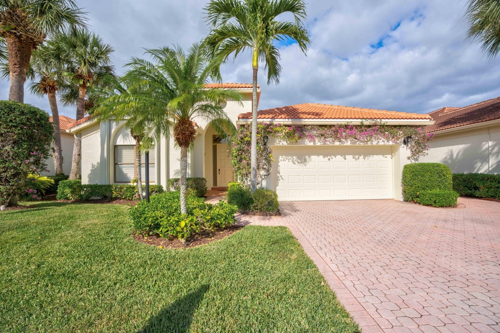 3518 Lantern Bay Drive - Photo 0