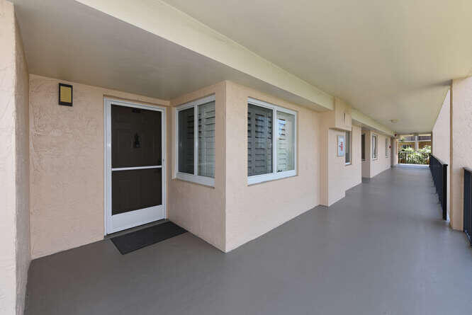 275 Palm Avenue - Photo 3