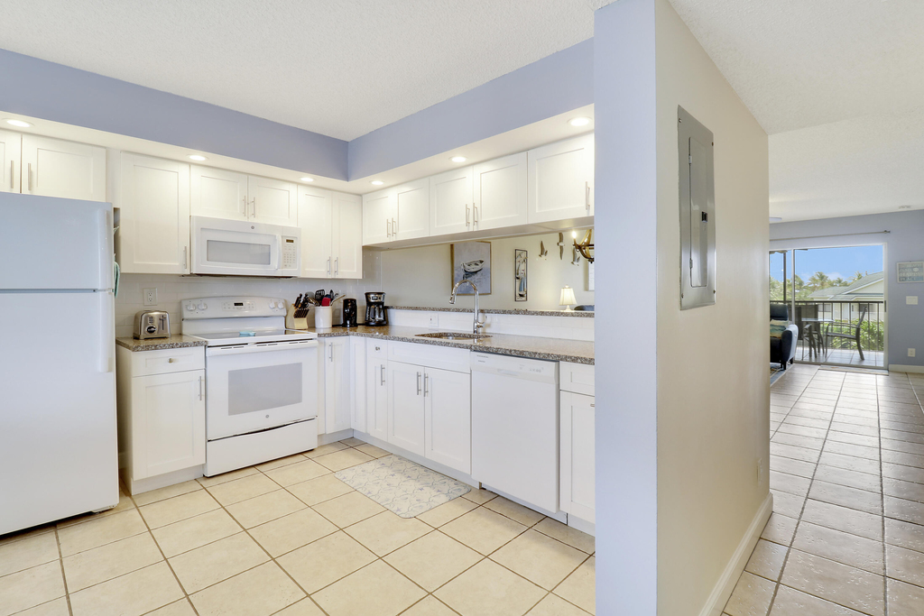 275 Palm Avenue - Photo 22