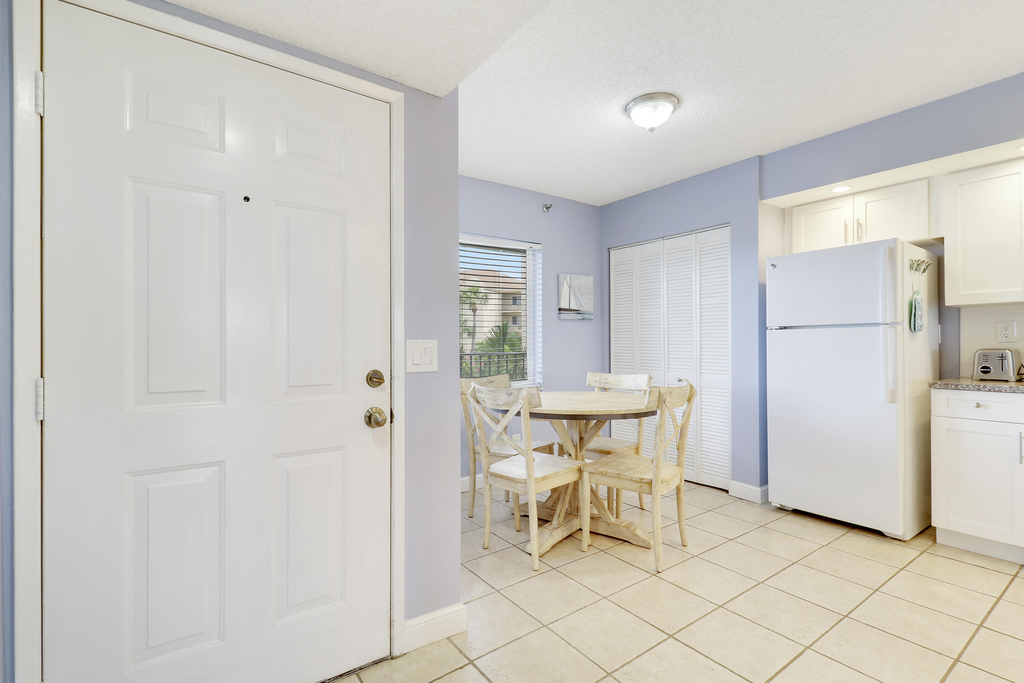275 Palm Avenue - Photo 32