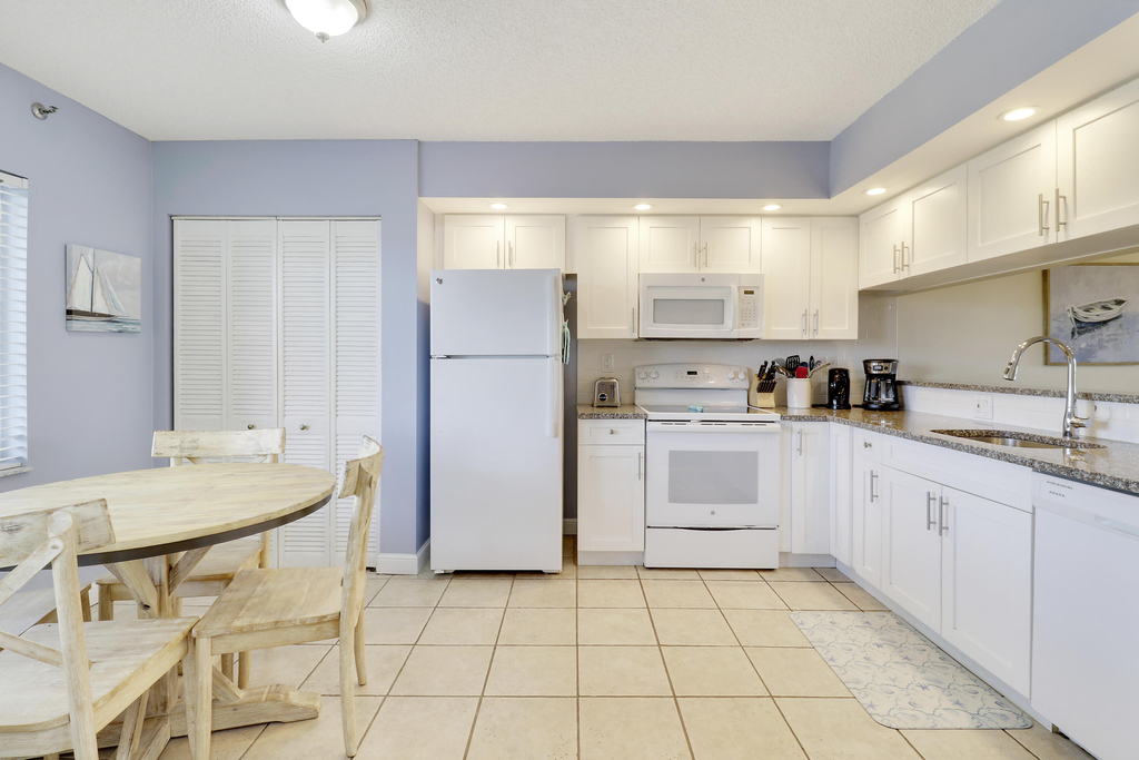275 Palm Avenue - Photo 18
