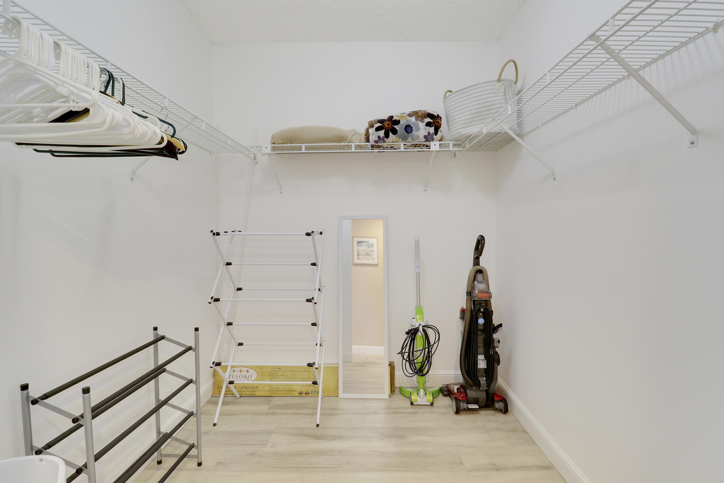 275 Palm Avenue - Photo 39