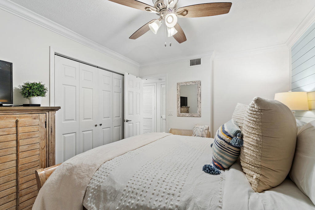 275 Palm Avenue - Photo 11