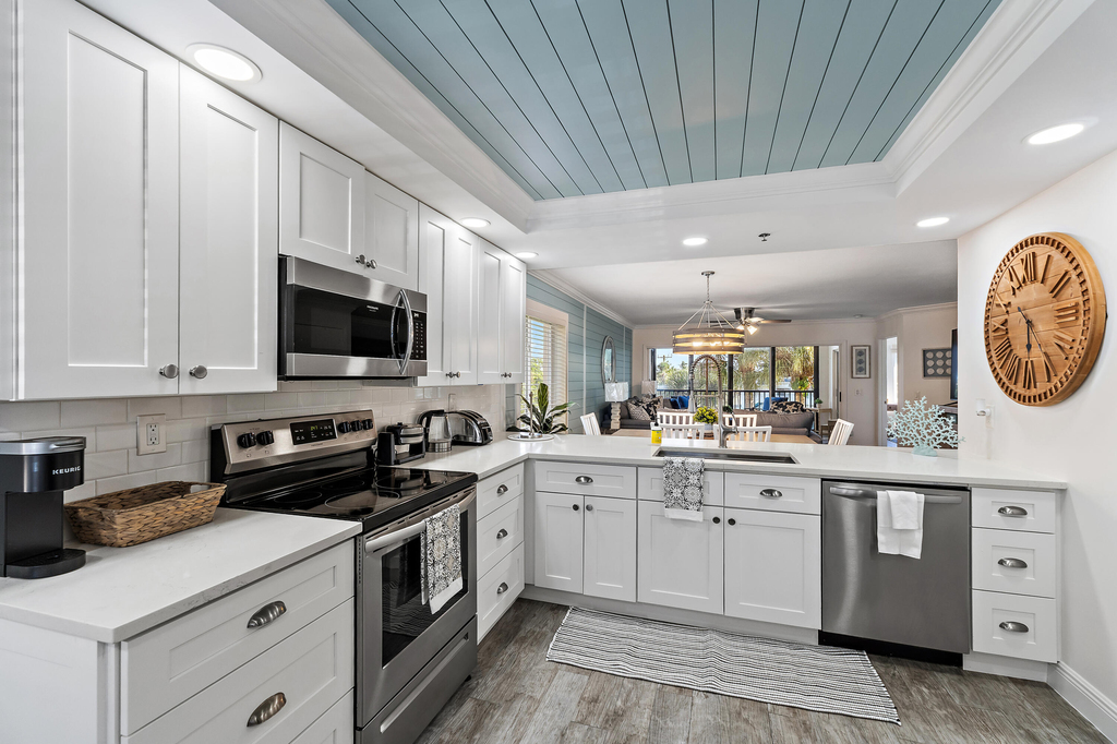 275 Palm Avenue - Photo 4
