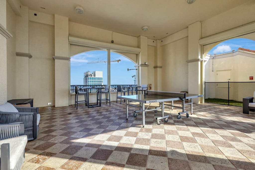 701 S Olive Avenue - Photo 23