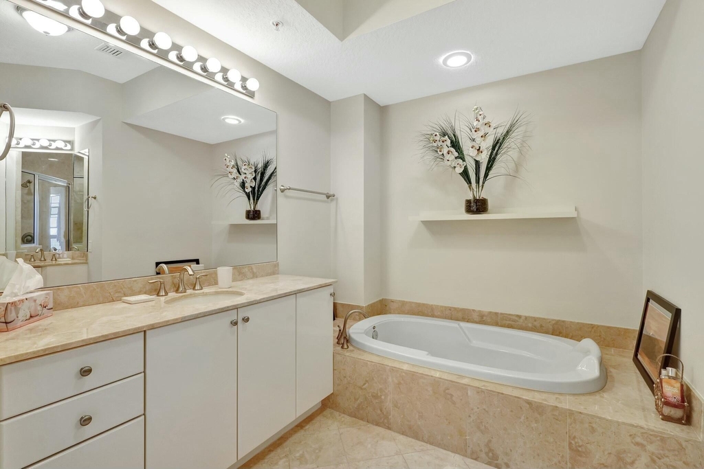 701 S Olive Avenue - Photo 15