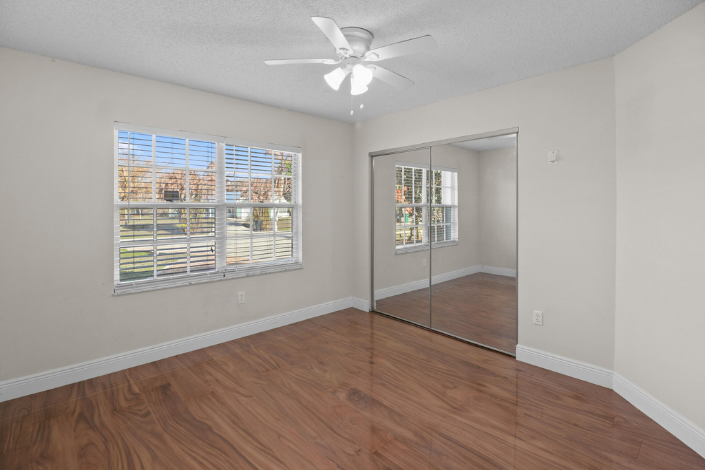 152 Ne Twylite Terrace - Photo 27