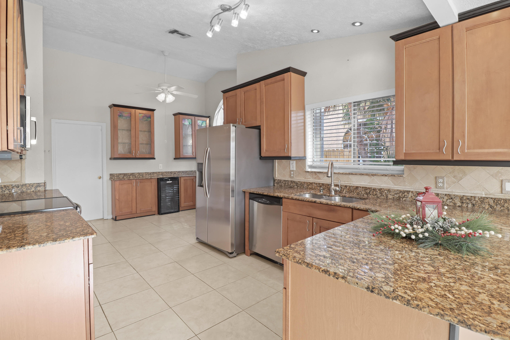152 Ne Twylite Terrace - Photo 11