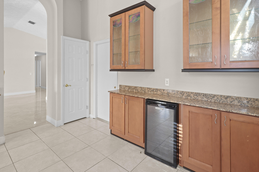 152 Ne Twylite Terrace - Photo 17