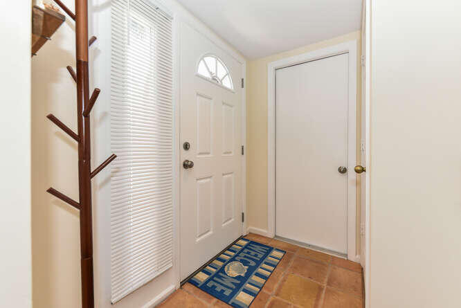 4105 Fairway Drive N - Photo 8