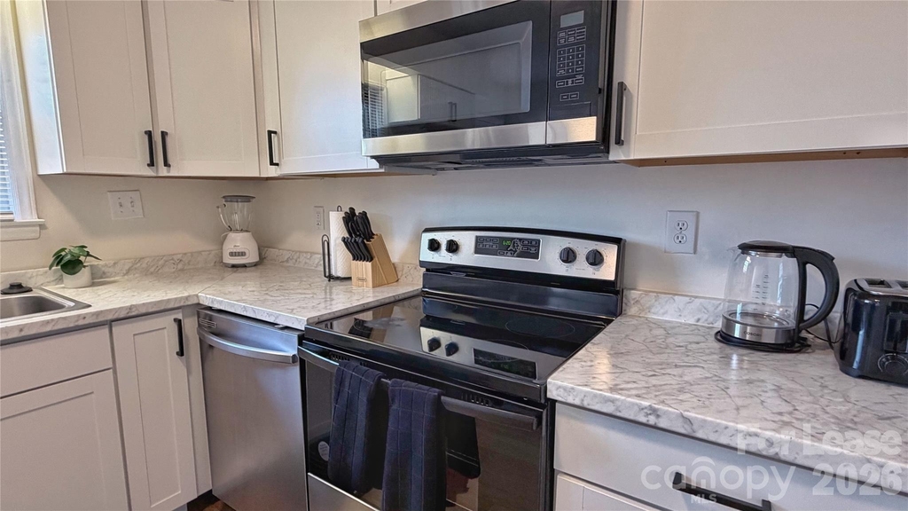 6314 Old Pineville Road - Photo 6