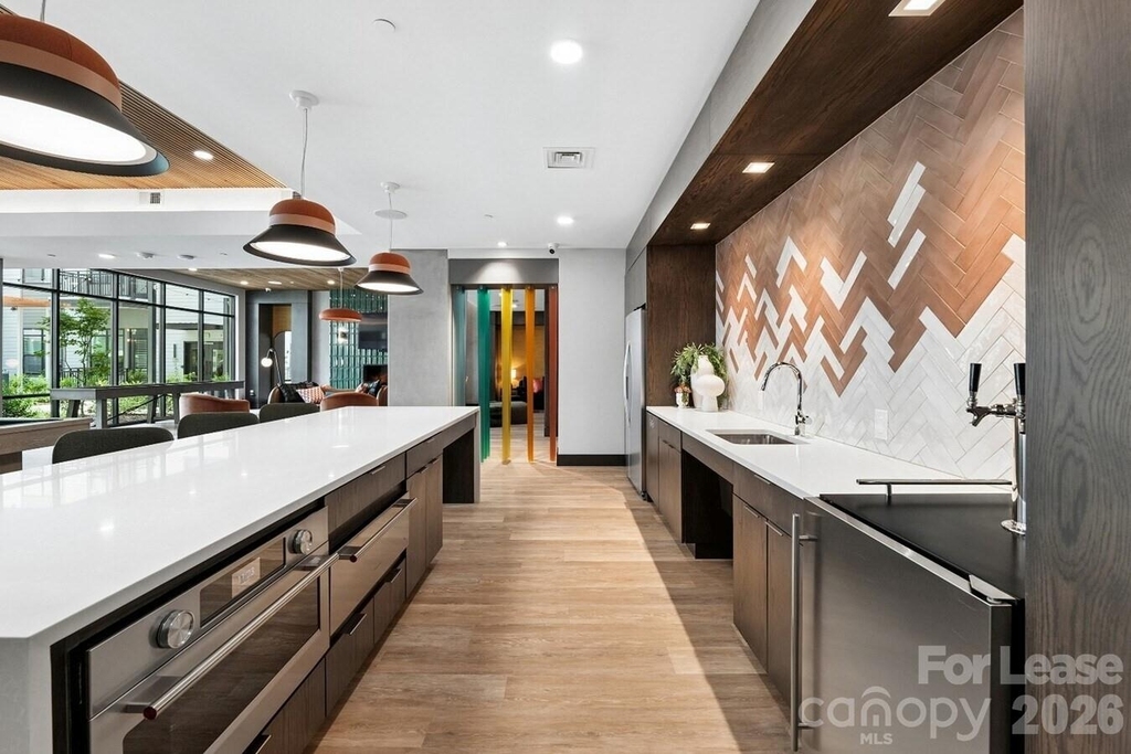 2222 N Tryon Street - Photo 16