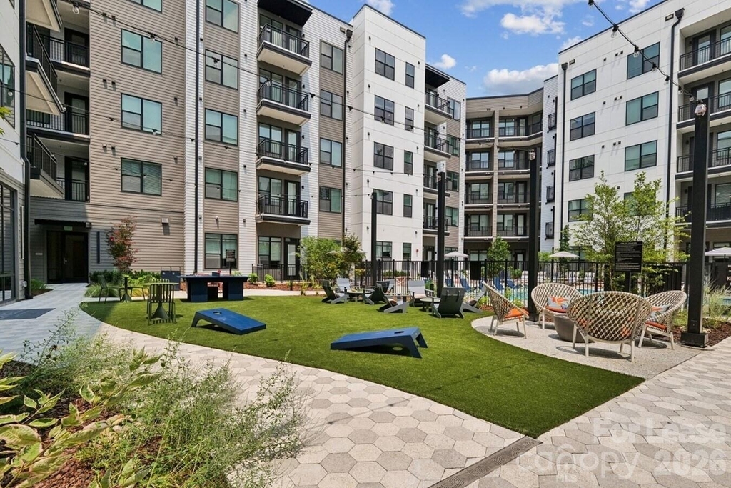 2222 N Tryon Street - Photo 10