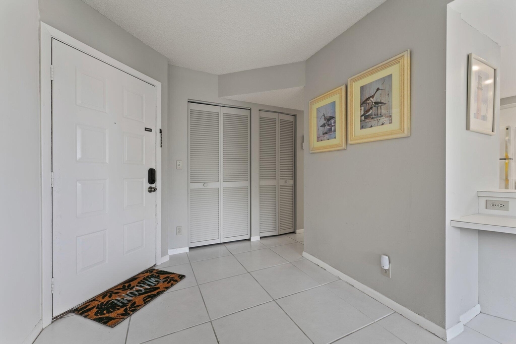 1605 S Us Highway 1 - Photo 4
