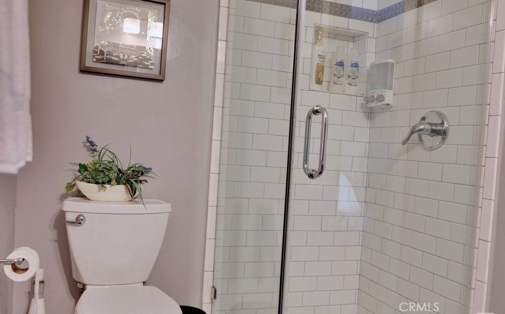 5150 Romaine Street - Photo 15