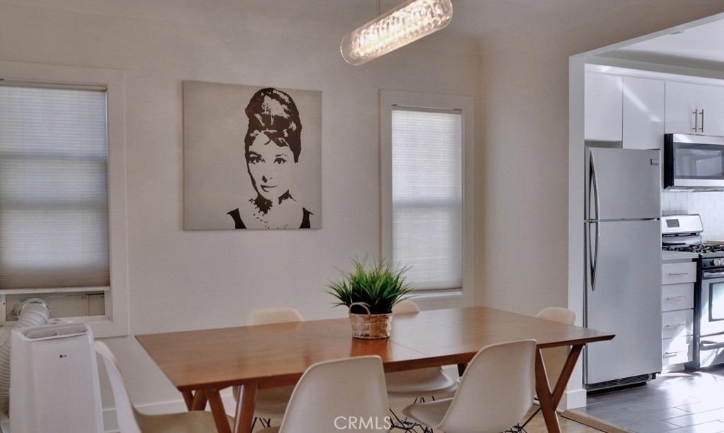 5150 Romaine Street - Photo 4