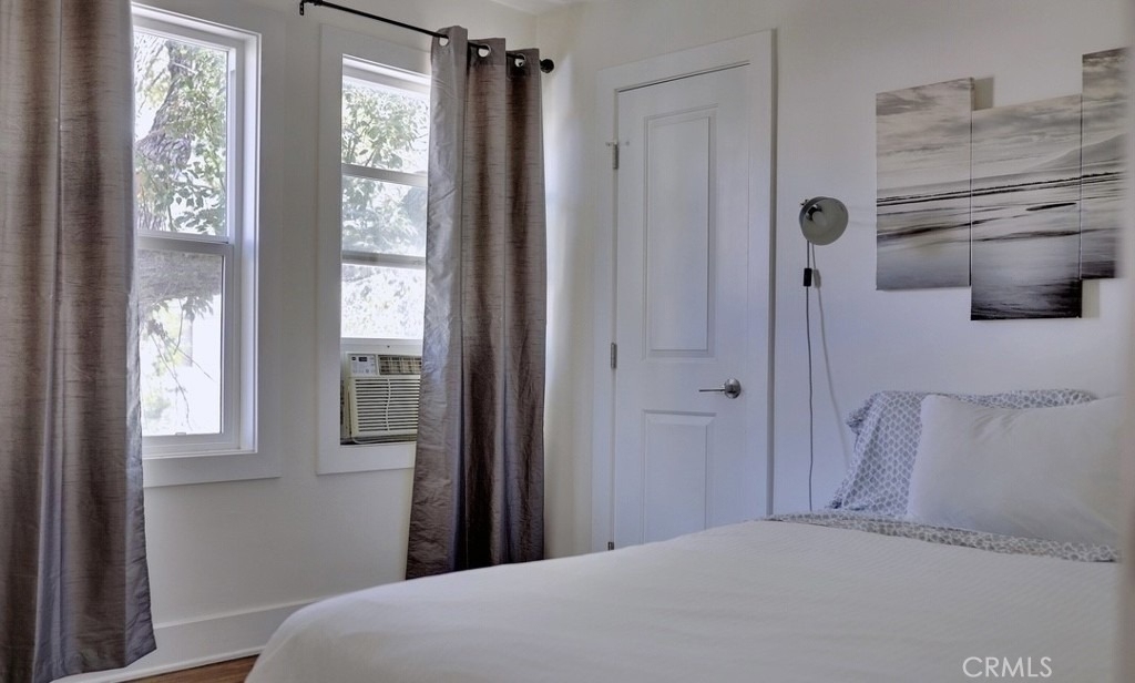 5150 Romaine Street - Photo 18
