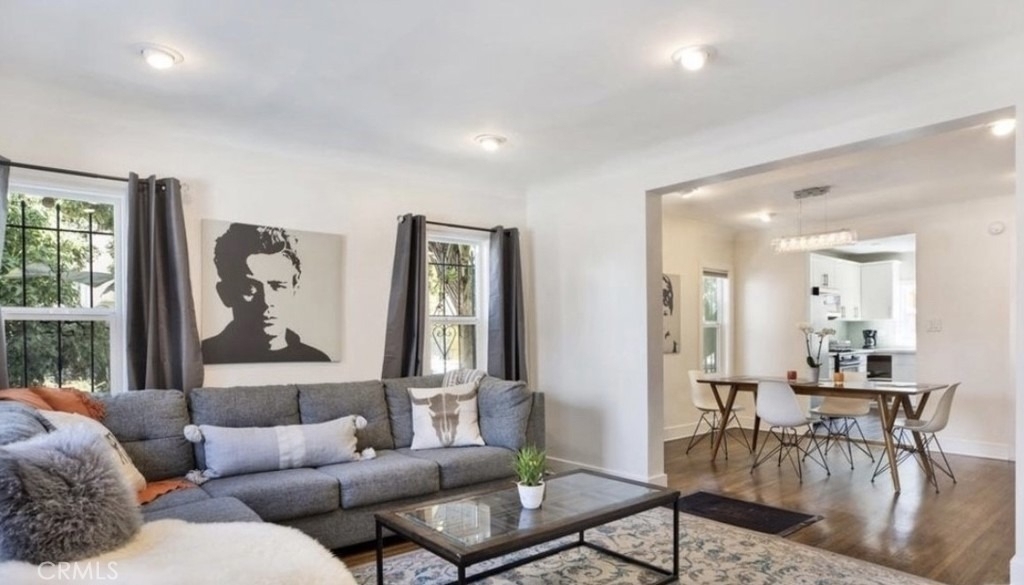5150 Romaine Street - Photo 2