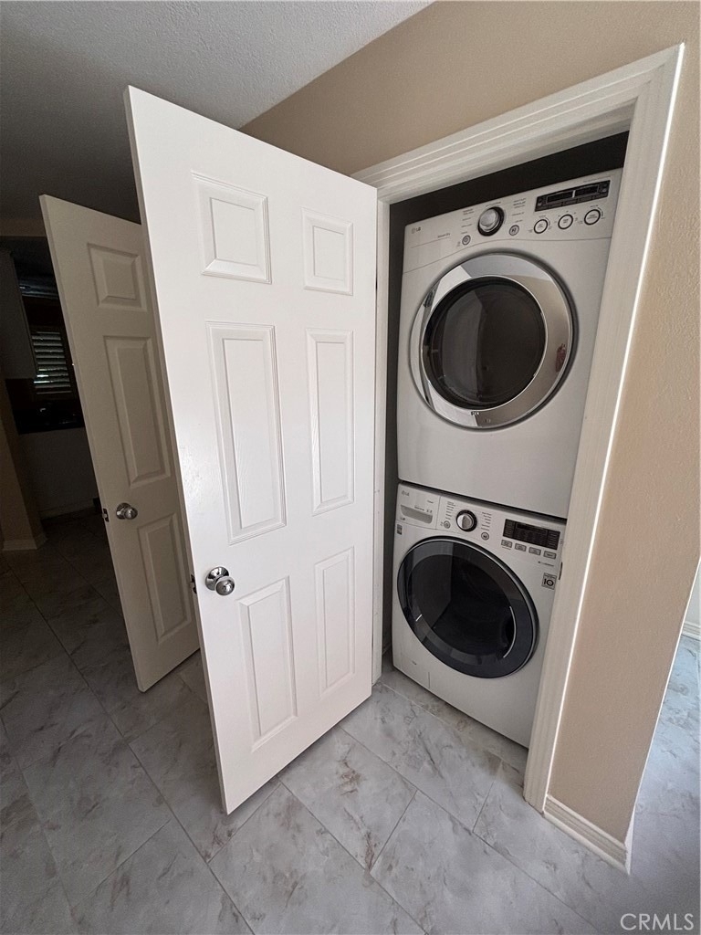 5200 White Oak Avenue - Photo 20