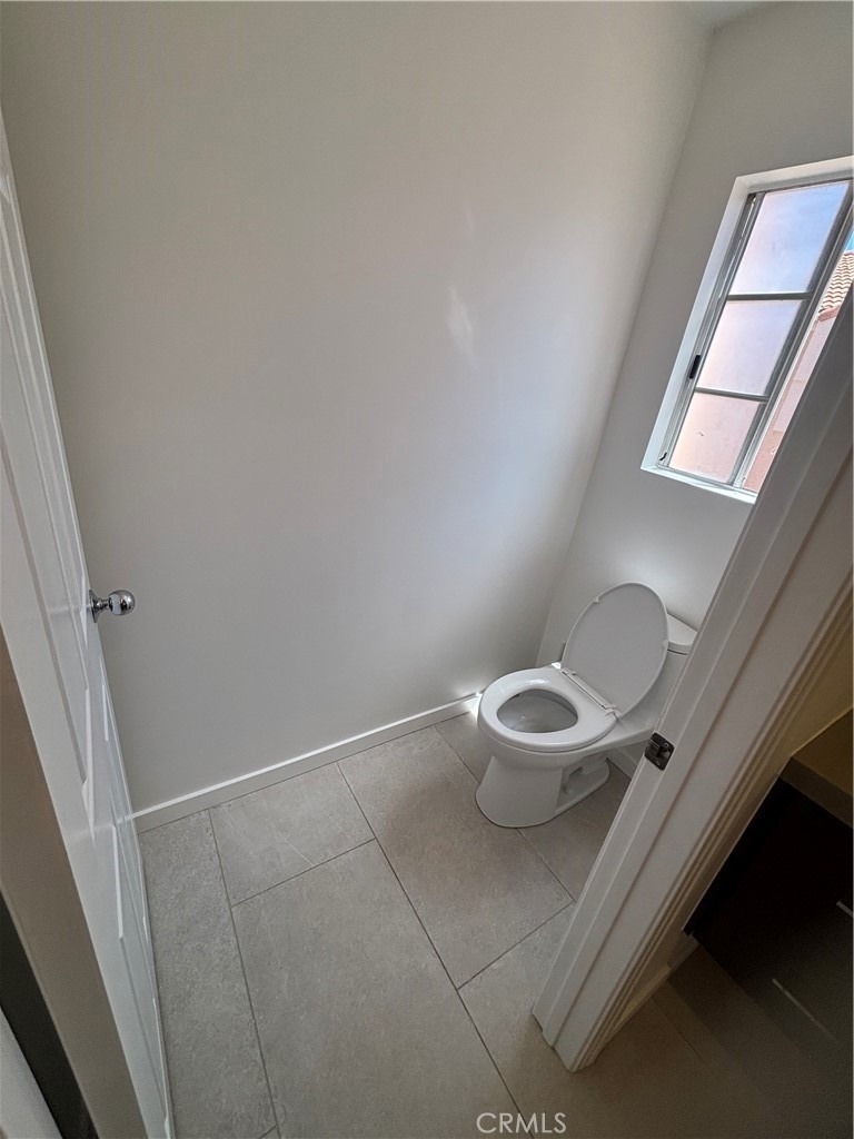 5200 White Oak Avenue - Photo 27