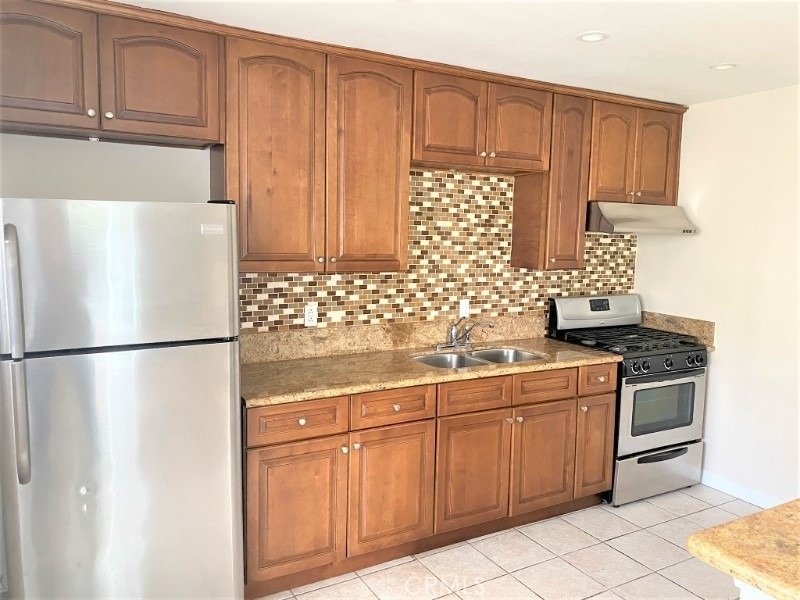 250 Cliff Drive - Photo 13