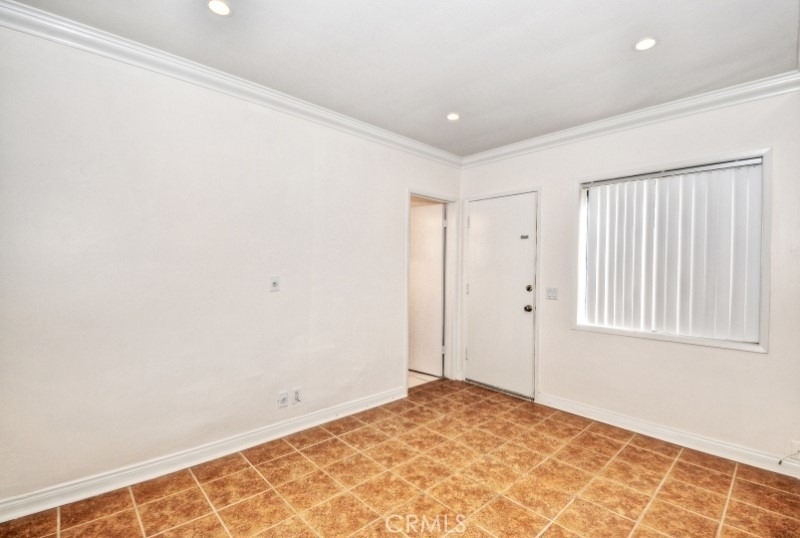 250 Cliff Drive - Photo 7