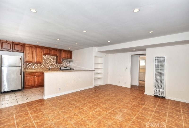 250 Cliff Drive - Photo 1