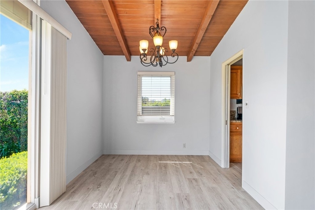 1935 W 1st - Photo 8