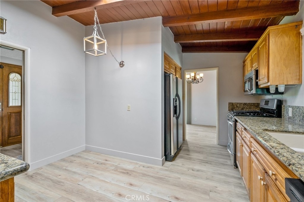 1935 W 1st - Photo 13