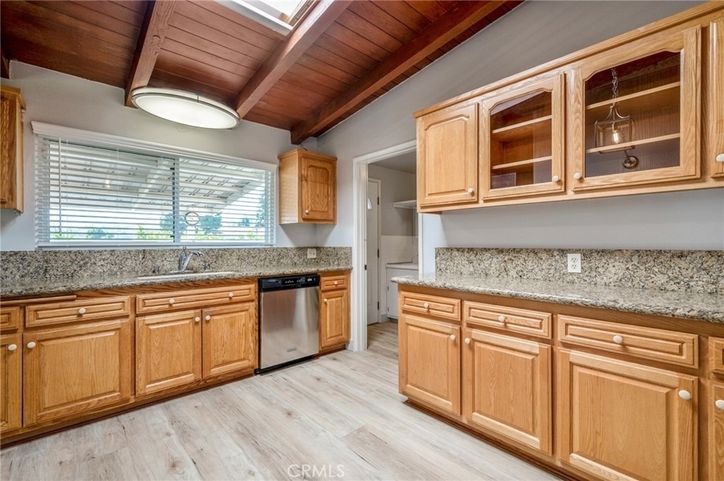 1935 W 1st - Photo 11