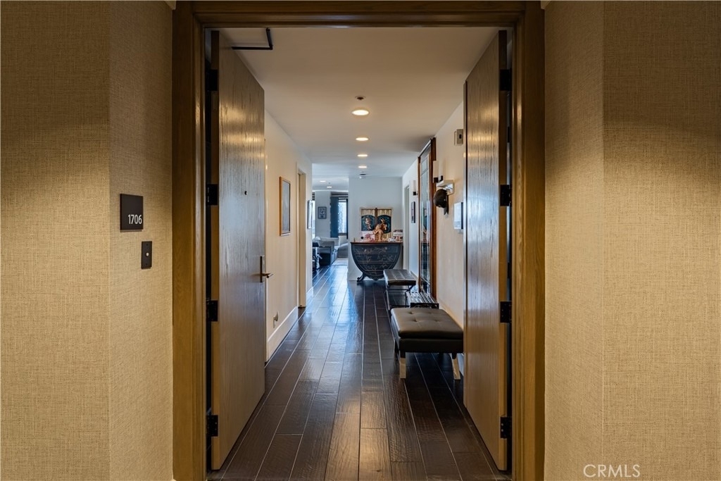 10560 Wilshire Boulevard - Photo 8