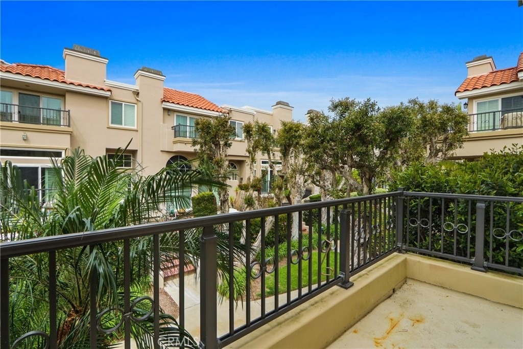 6031 Shadowbrook - Photo 16