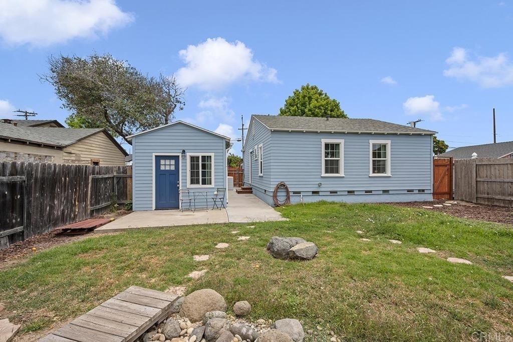 586 Del Mar - Photo 33
