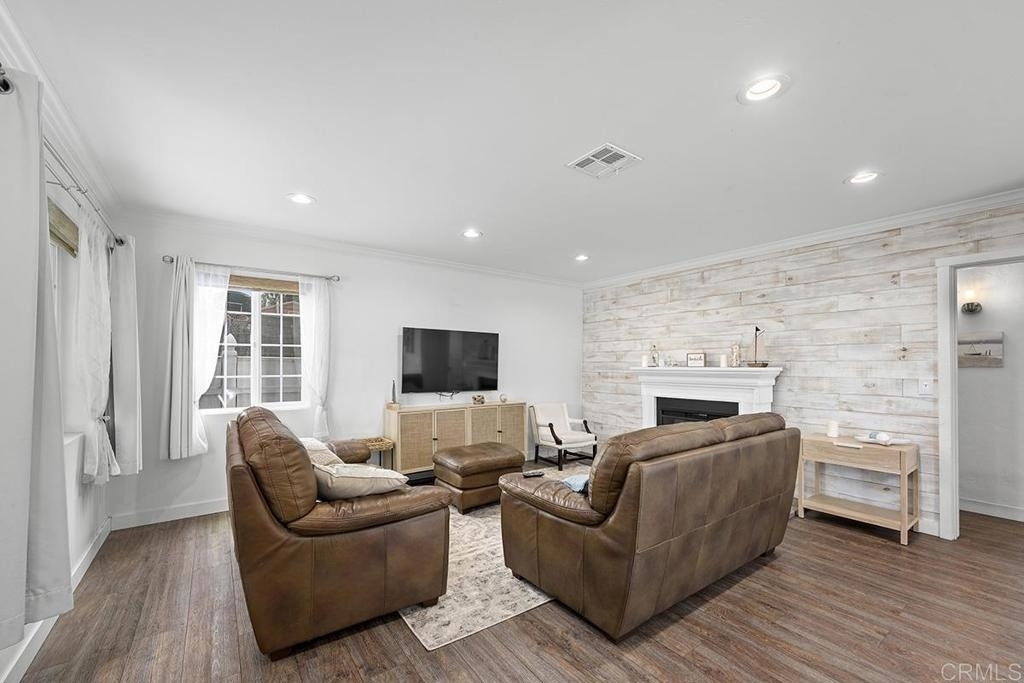 586 Del Mar - Photo 10