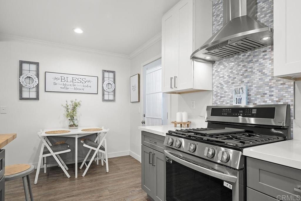 586 Del Mar - Photo 4