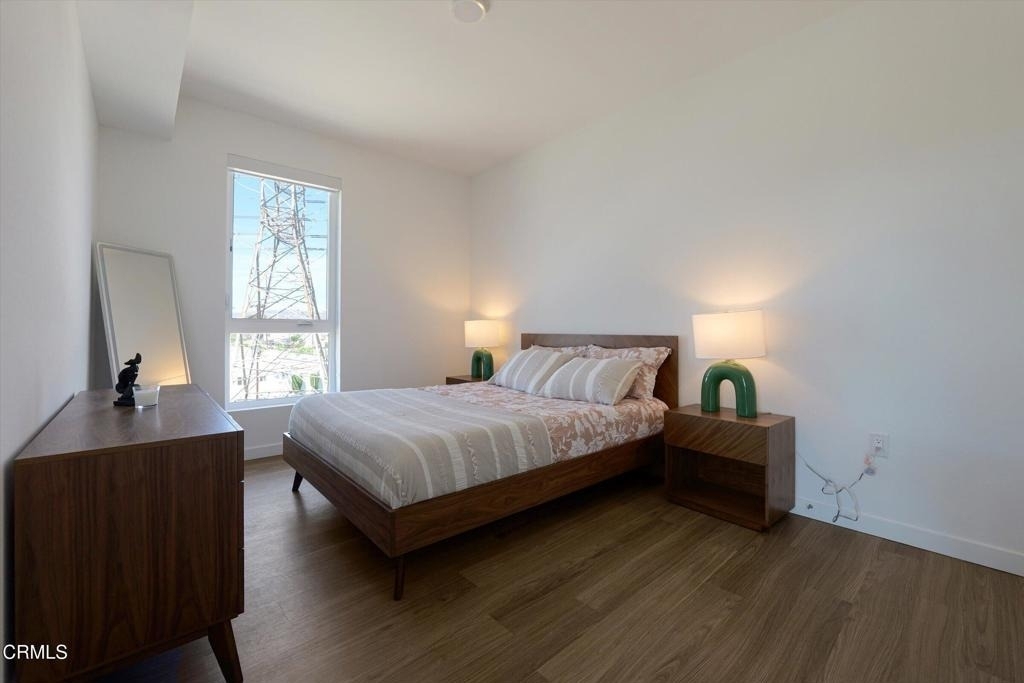 18900 Parthenia Street - Photo 19