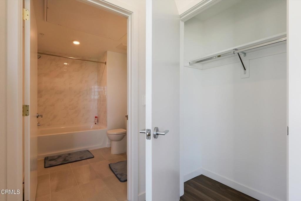 18900 Parthenia Street - Photo 23