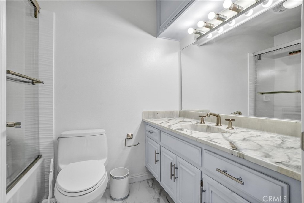 101 Scholz Plaza - Photo 18