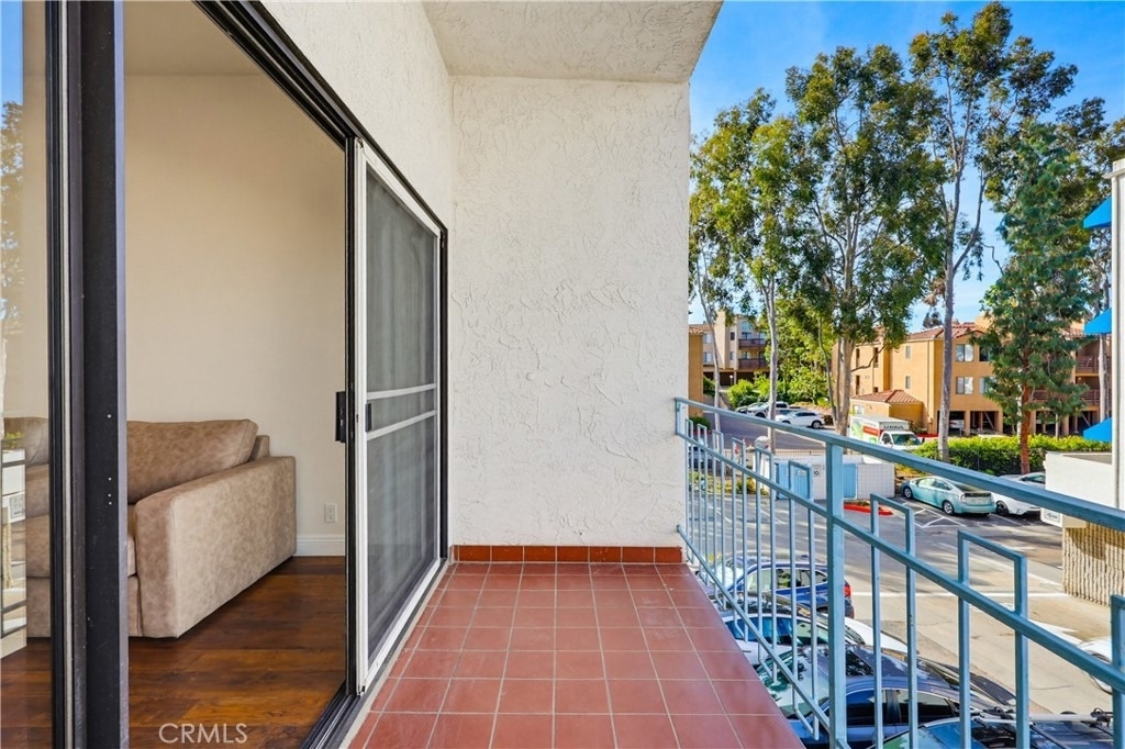 8328 Regents Road - Photo 17