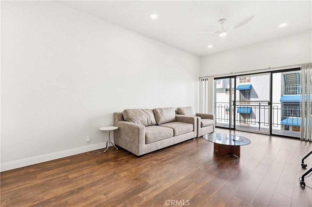 8328 Regents Road - Photo 5