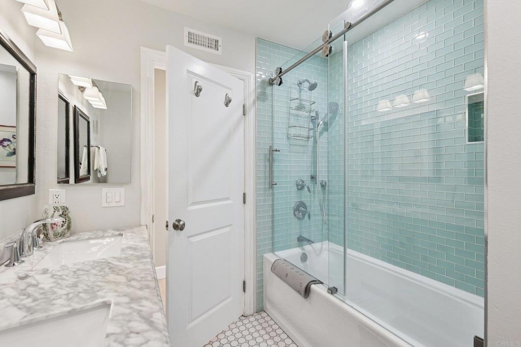 1767 Woodbine Place - Photo 31