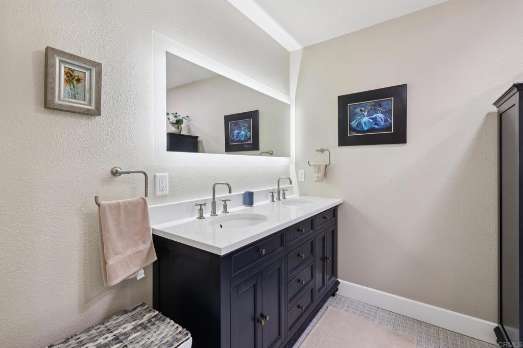1767 Woodbine Place - Photo 23