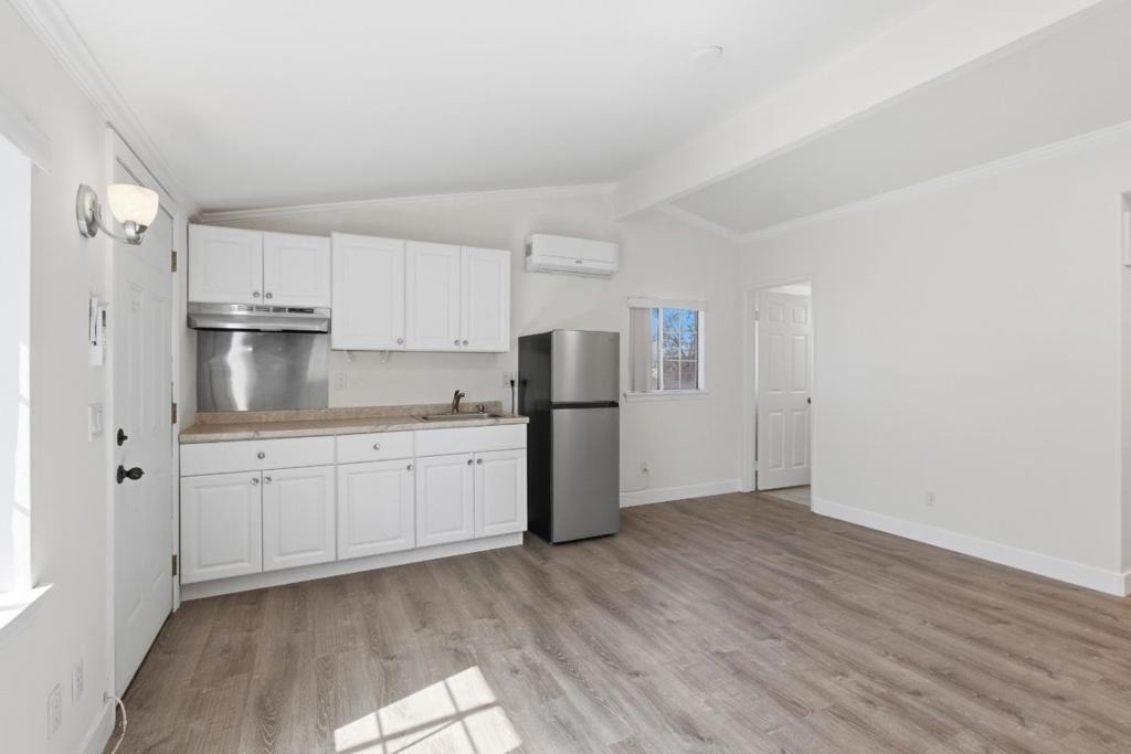 8894 Indiana Avenue - Photo 6