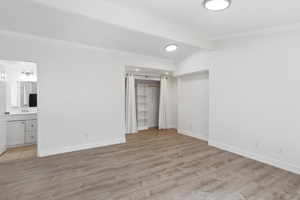 8894 Indiana Avenue - Photo 10