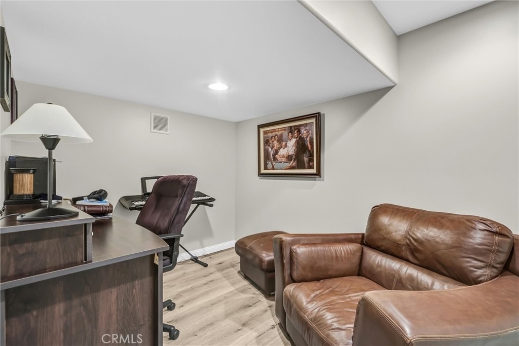 2740 Highland Way - Photo 9