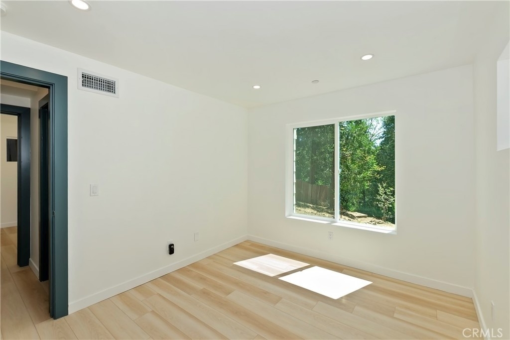 441 Oriole Drive - Photo 22